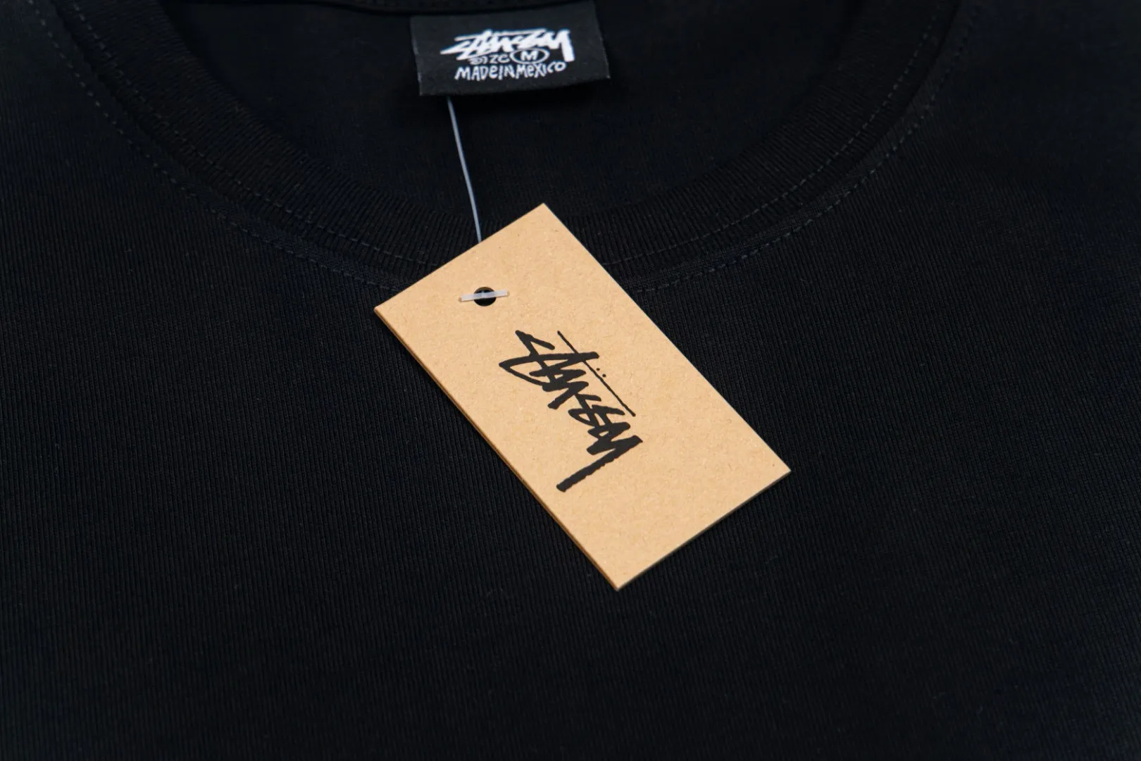 XY 117# P55 （In Stock ） Stussy SS 25 CALIFORNIA GROWN TEE PIGMENT DYED logo T Same Style ：Black White Size：S M L XL ： 260 ：